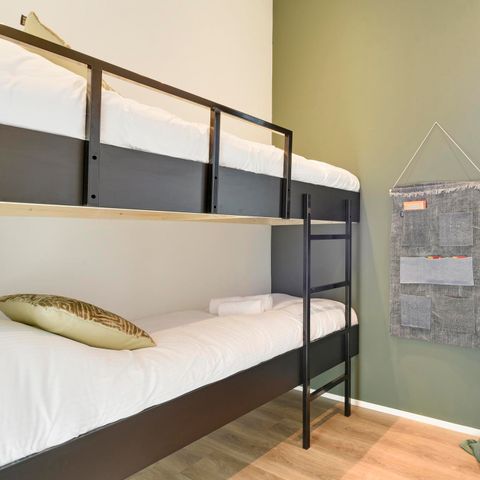 LODGE 6 Personen - Luxuriöse Familien-Lodge + Whirlpool