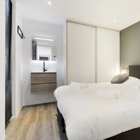 LODGE 4 Personen - Luxus Wasser + Whirlpool