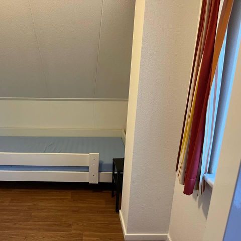 Bungalow 5 personen - mit luxuriösem Gartenzimmer und Blick auf den Spielteich