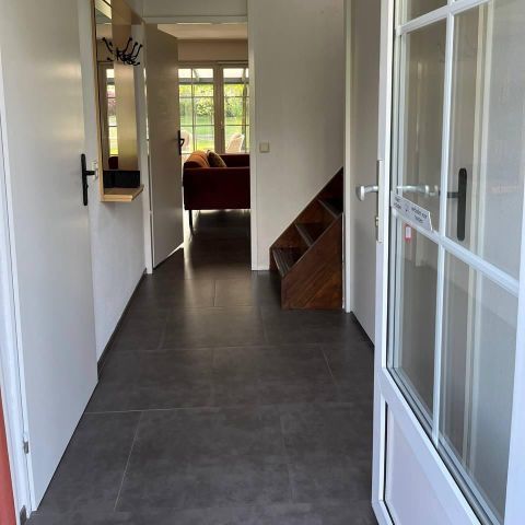 Bungalow 5 Personen - mit luxuriösem Gartenzimmer und Blick auf den Spielteich