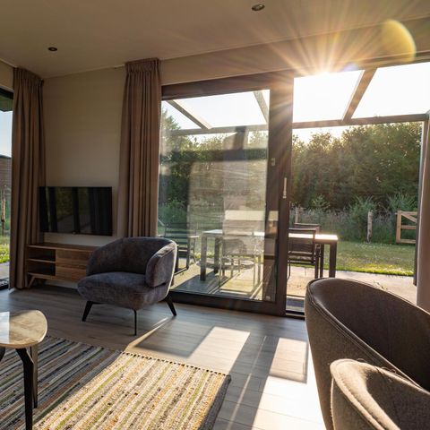 FERIENHAUS 4 Personen - mit Hundezaun, Sauna und Whirlpool