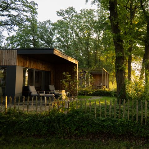 LODGE 2 Personen - Forest Lodge Royal mit Sauna und Hundezaun