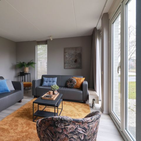 Bungalow 6 Personen - Schalter+