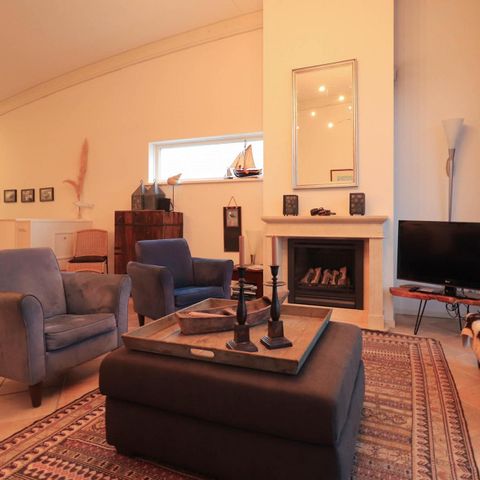 Villa 6 Personen - Villa am Ufer