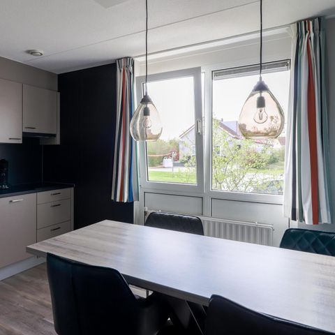 Bungalow 4 Personen - Schalter+