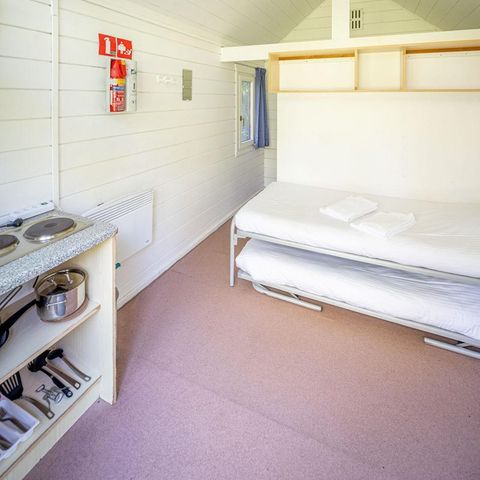 Bungalow 4 Personen - Einfache Blockhütte