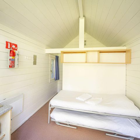 Bungalow 4 Personen - Einfache Blockhütte