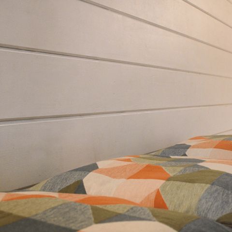Bungalow 4 Personen - Einfaches Blockhaus renoviert