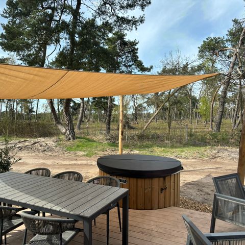 LODGE 6 Personen - Waldhaus mit Whirlpool und Sauna