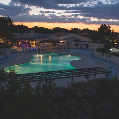 SOWELL RESIDENCES Les Lauriers Roses - Camping Hérault - Image N°5