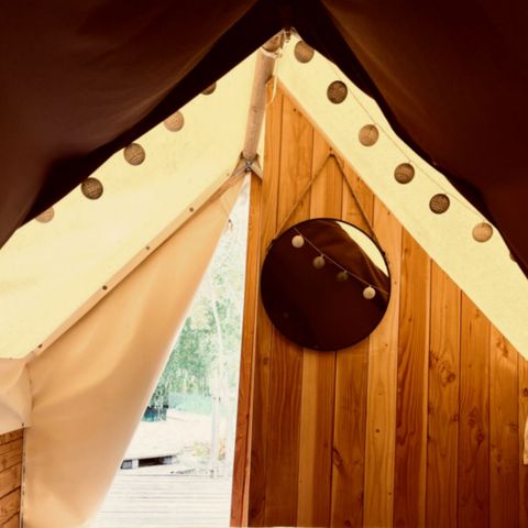 AUßERGEWÖHNLICHE UNTERKUNFT 2 Personen - Schwimmende LAC-Hütte