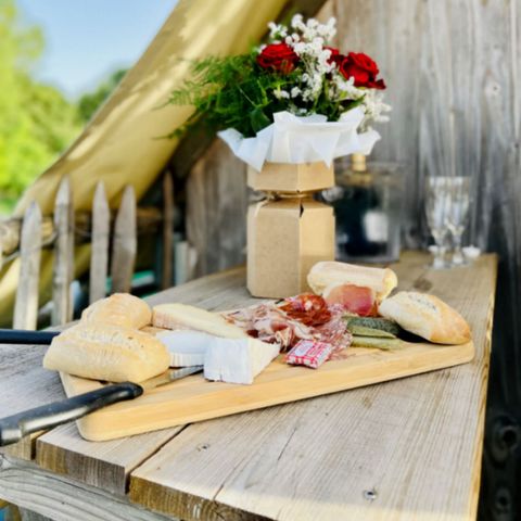 AUßERGEWÖHNLICHE UNTERKUNFT 2 Personen - Schwimmende LAC-Hütte