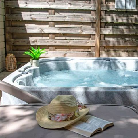 Mobilheim 4 Personen - Cottage Romarin 3 Zimmer 4 Personen Klimatisiert Privates Spa