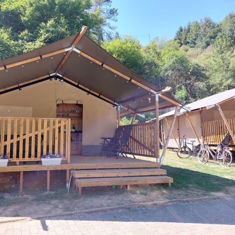 Safarizelt 4 Personen - ausgestattet mit sanitären Anlagen