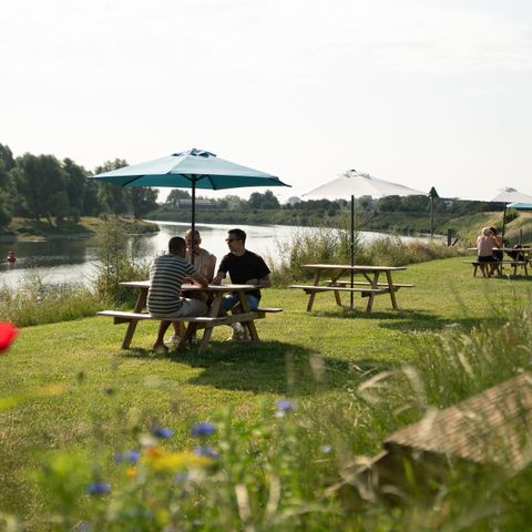 SafariZelt 6 Personen - Ausgezeichneter Maaszicht