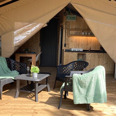 SafariZelt 6 Personen - einschließlich sanitärer Einrichtungen