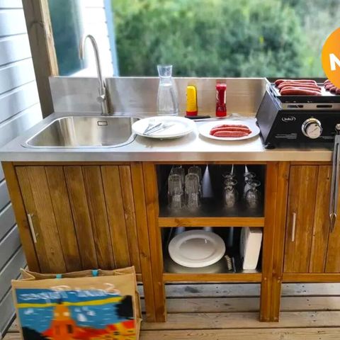 Mobilheim 7 personen - Premium Lounge mit 3 Schlafzimmern - Außenküche