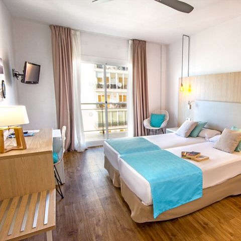 Zimmer 2 personen - Doppelzimmer - Balkon - Frühstück inklusive