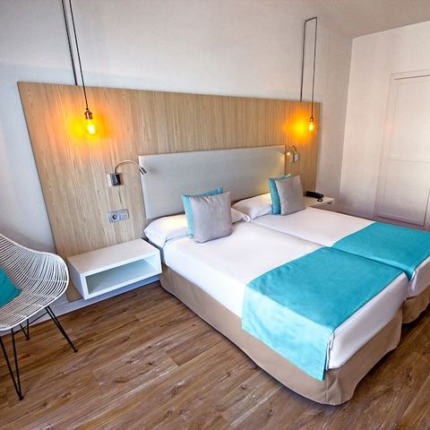 Zimmer 2 personen - Doppelzimmer - Balkon - Frühstück inklusive