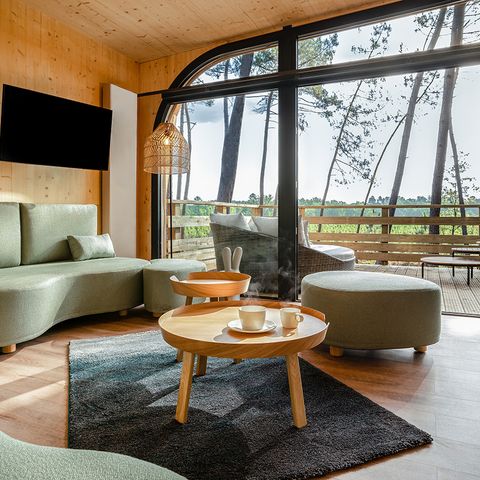 AUßERGEWÖHNLICHE UNTERKUNFT 6 Personen - Baumhaus LG2241