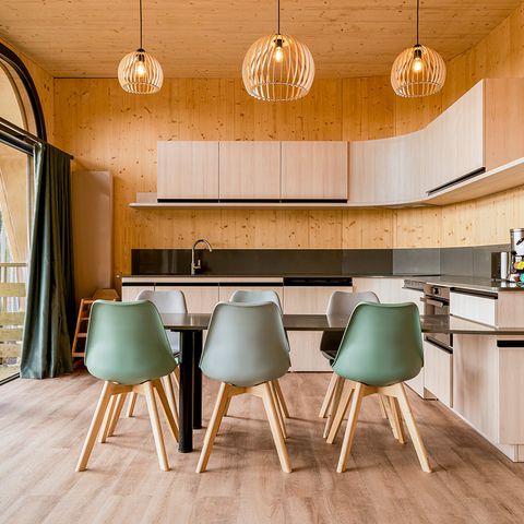 AUßERGEWÖHNLICHE UNTERKUNFT 6 Personen - Baumhaus LG2241