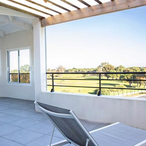Wohnung 4 personen - -1 Schlafzimmer-Terrasse/Loggia geräumig-Blick auf Teich/Golf