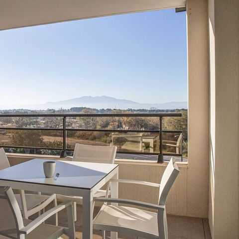 Wohnung 4 personen - 2 Schlafzimmer - Balkon - Blick auf die Berge und den Golfplatz