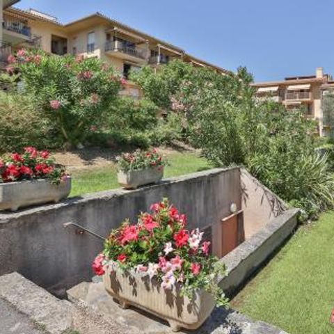 Pierre & Vacances Residence Amandine - Camping Var - Image N°2