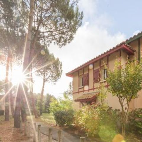 Pierre & Vacances Residence Le Domaine Du Golf De Pinsolle - Camping Landes - Image N°3