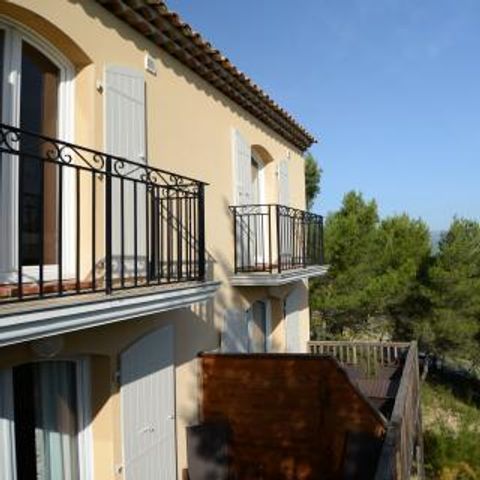 Pierre & Vacances Residence Les Coteaux de PontRoyal - Camping Bouches-du-Rhône - Image N°6