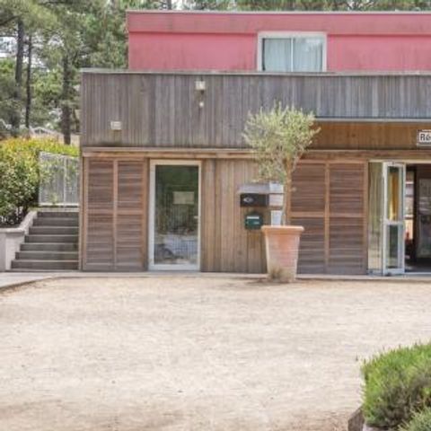 Pierre & Vacances Residence Les Grands Pins - Camping Gironde - Image N°2