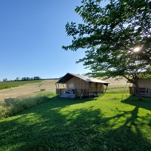 SafariZelt 4 Personen - einschließlich sanitärer Einrichtungen