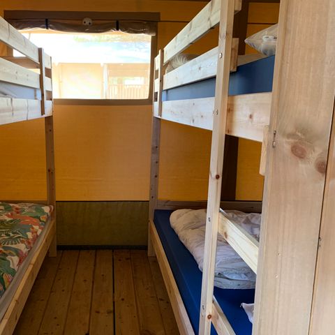 SafariZelt 6 Personen - einschließlich sanitärer Einrichtungen