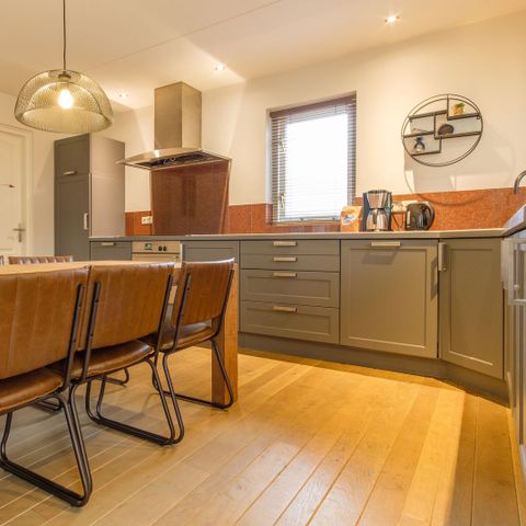 FERIENHAUS 10 Personen - Familienhaus Rheeze mit Jacuzzi