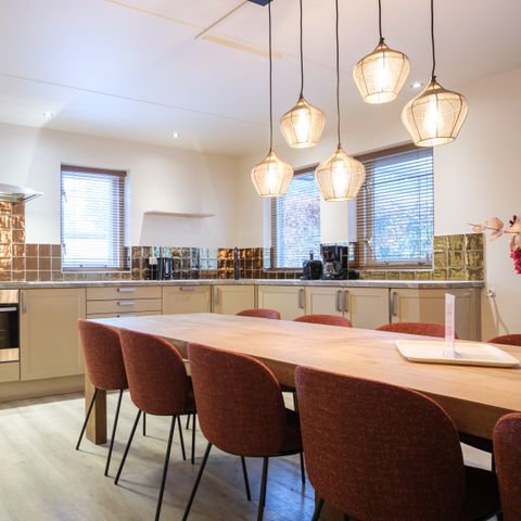 Gruppenunterkunft 10 personen - Familienhaus Rheeze mit Jacuzzi