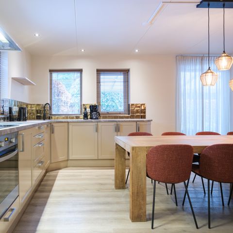 Gruppenunterkunft 10 personen - Familienhaus Rheeze mit Jacuzzi