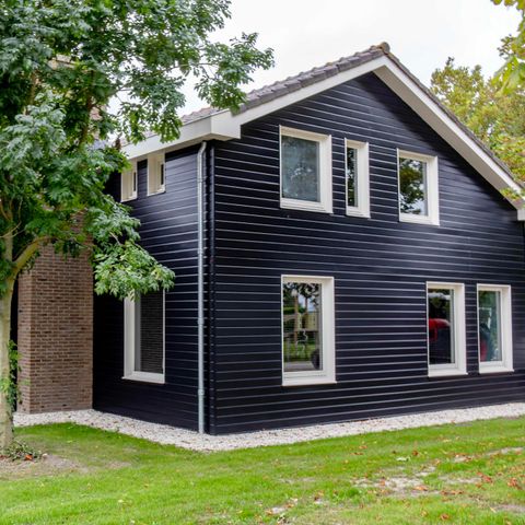 Villa 12 Personen - auf dem Rad