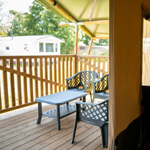 SafariZelt 4 Personen - einschließlich sanitärer Einrichtungen