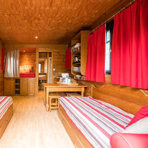 LODGE 3 Personen - Wohnwagen ( Premium-Aufenthalt ) mit Klimaanlage/ all inclusive Luxusversion mit privatem Spa / 2 Pers. inkl.