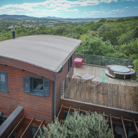 AUßERGEWÖHNLICHE UNTERKUNFT 2 Personen - Suite Nid d'Amour et Spa ( die ultimative Raffinesse in den Baumwipfeln speziell für Paare ) / 2 Pers. inbegriffen