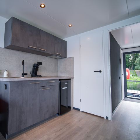 LODGE 6 Personen - Hausboot 4-6 Personen (mit Dachterrasse und Whirlpool)