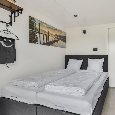 LODGE 6 Personen - Hausboot mit XL-Whirlpool und Dachterrasse