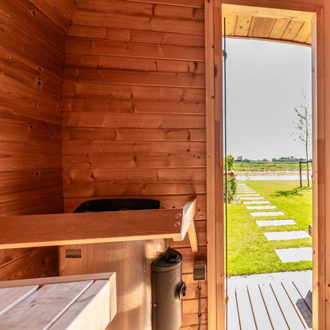 Villa 6 Personen - Paris mit Whirlpool und Fass-Sauna